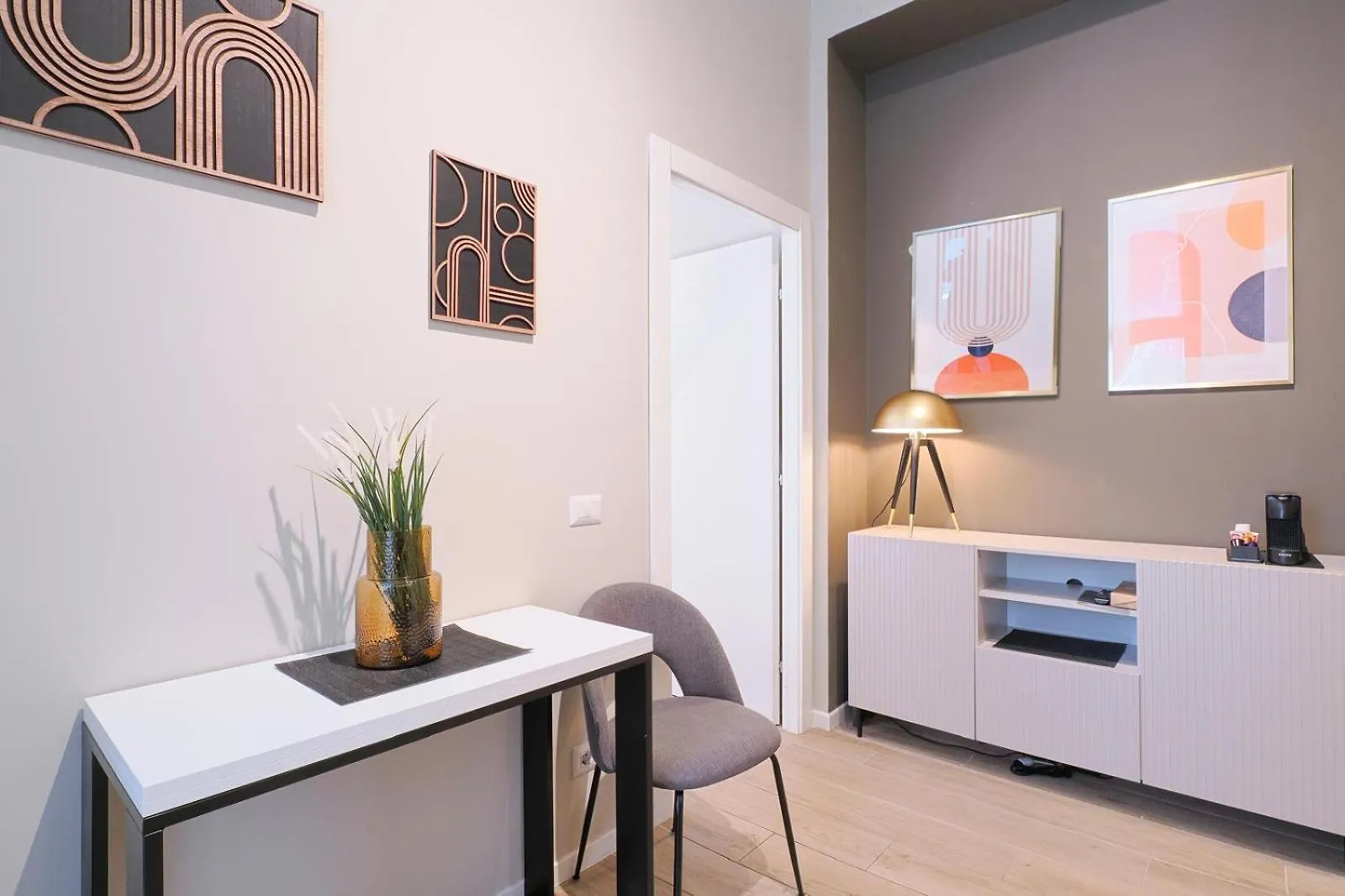 Boutique Design Apartment Lambrate Milan