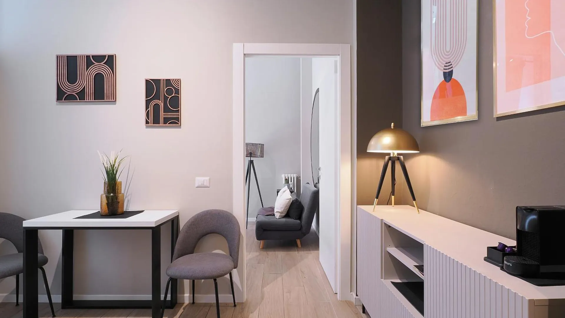 Boutique Design Apartment Lambrate Milan